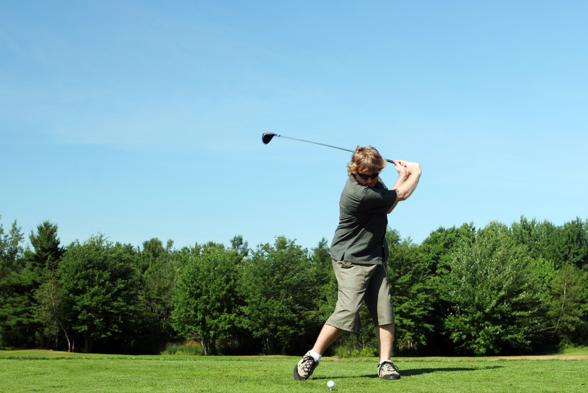 man tees off at St Cloud golf course